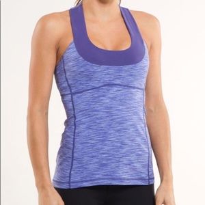 Lululemon Scoop Neck Tank with built in shelf bra
